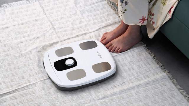 3频8电极+12项数据+97%准确率有点全面ky开元棋牌InBody体脂秤H30评测:(图8) 3频8电极+12项数据+97%准确率有点全面ky开元棋牌InBody体脂秤H30评测:(图8)